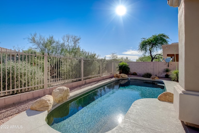 Photo 37 of 57 - 5051 E Robin Ln, Phoenix, AZ 85054