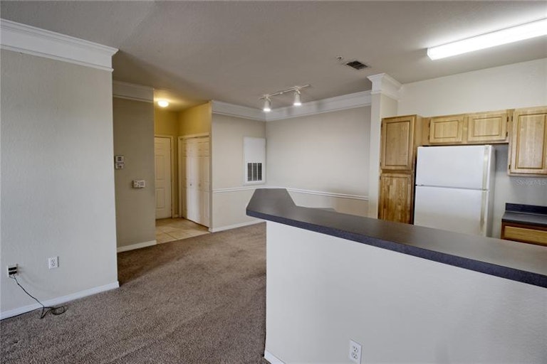 Photo 6 of 14 - 3406 Soho St #303, Orlando, FL 32835