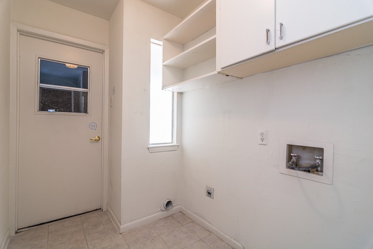 Photo 22 of 25 - 4517 Bucknell Dr, Garland, TX 75042