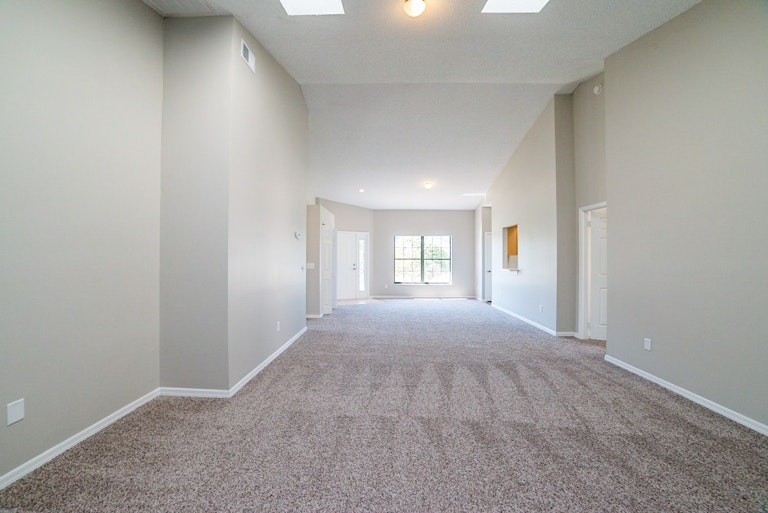 Photo 3 of 15 - 5508 Norman H Cutson Dr, Orlando, NC 32821