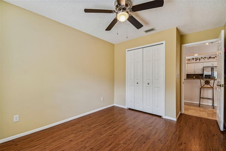 Photo 16 of 27 - 3678 Amelia Way, Palm Harbor, FL 34684