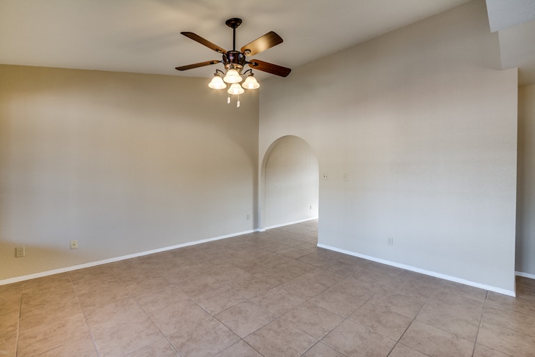 Photo 13 of 36 - 3762 E Garnet Ave, Mesa, AZ 85206