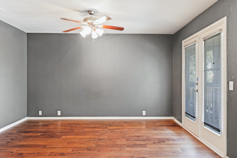 Photo 18 of 25 - 4128 Macy Ln, Fort Worth, TX 76244