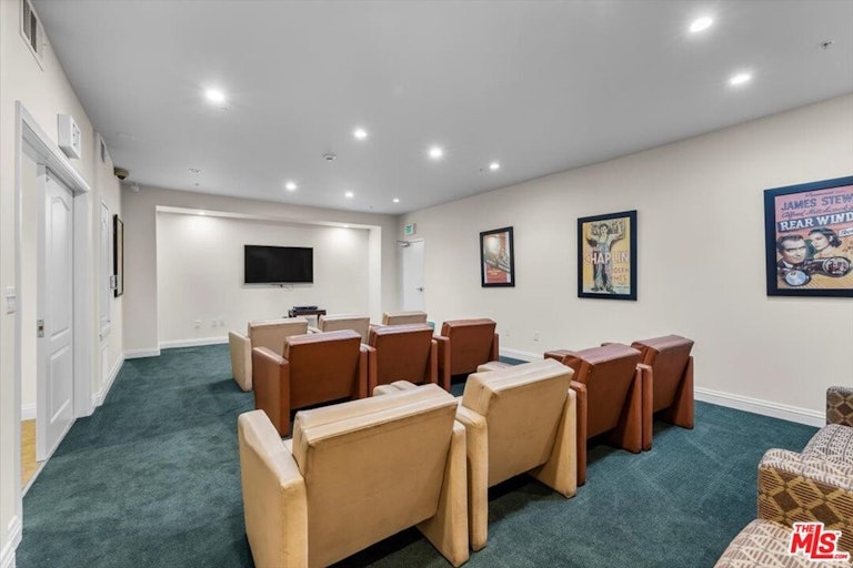 Photo 18 of 20 - 4060 Glencoe Ave #308, Marina Del Rey, CA 90292