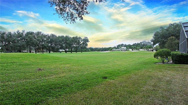 Photo 15 of 25 - 6470 Edgeworth Dr, Orlando, FL 32819