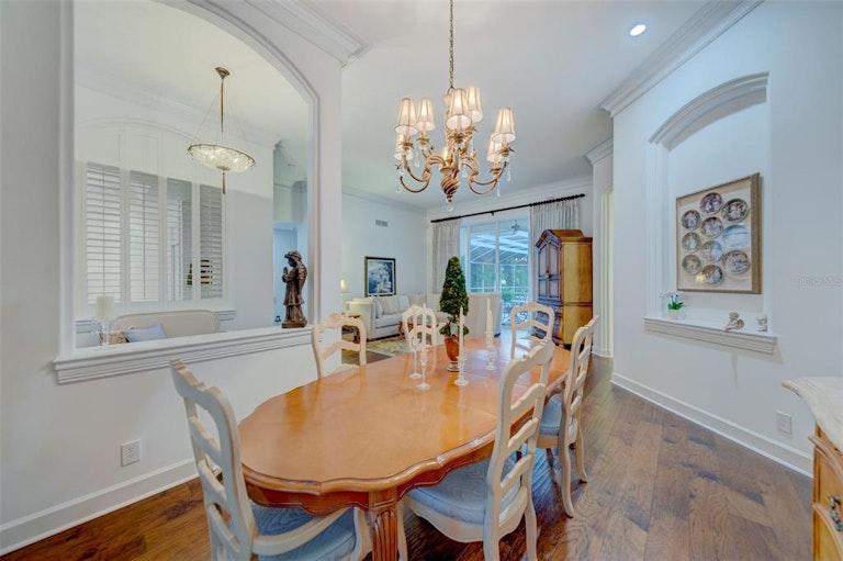 Photo 9 of 54 - 2107 Pinnacle Cir S, Palm Harbor, FL 34684