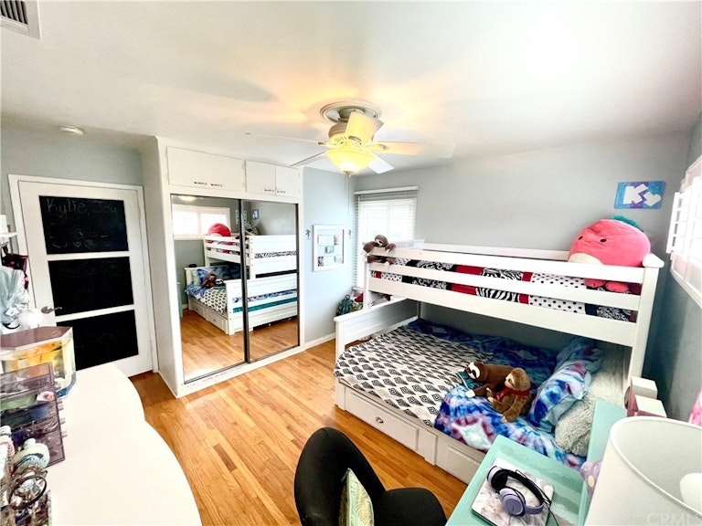 Photo 33 of 51 - 5807 E Monlaco Rd, Long Beach, CA 90808