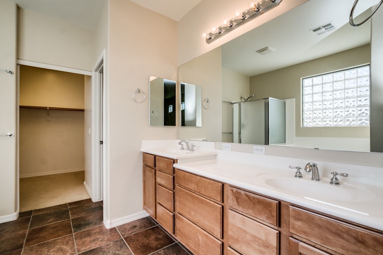 Photo 19 of 32 - 22792 W Hopi St, Buckeye, AZ 85326