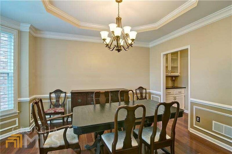 Photo 11 of 78 - 945 Whitehawk Trl, Lawrenceville, GA 30043