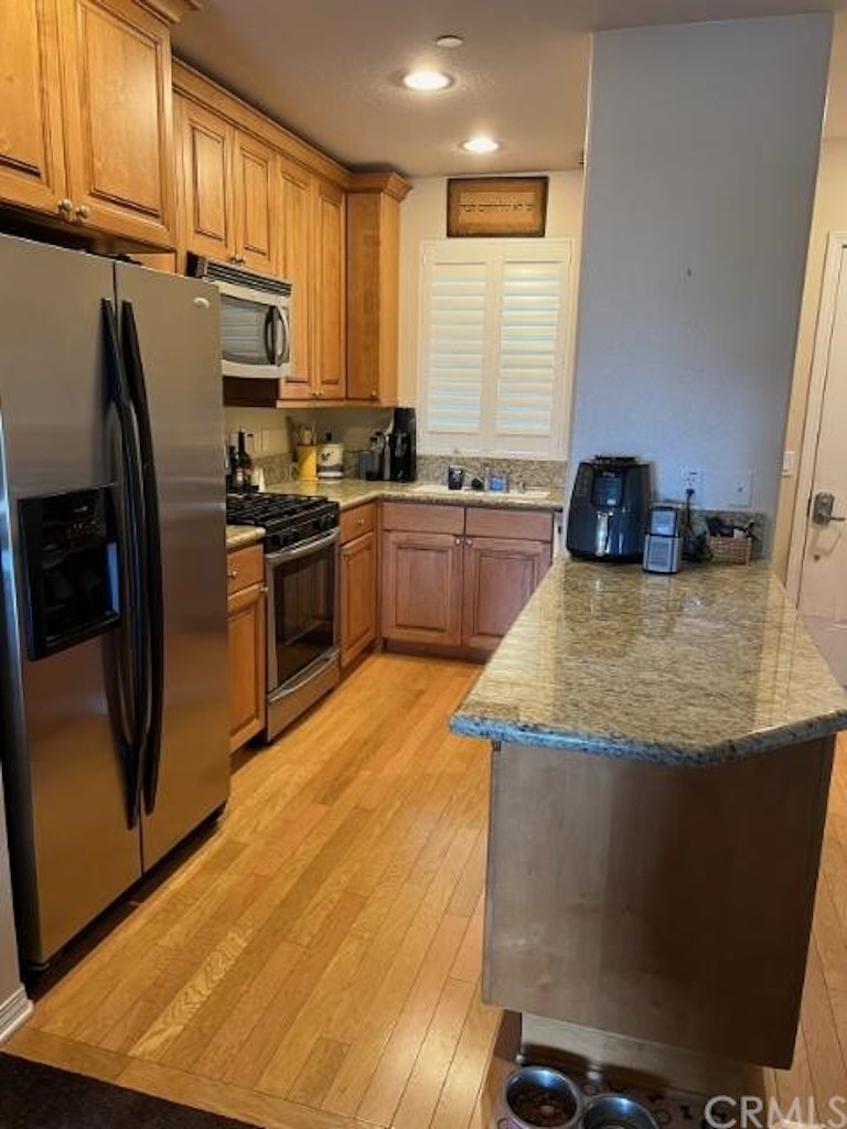Photo 15 of 16 - 2750 Artesia Blvd #215, Redondo Beach, CA 90278