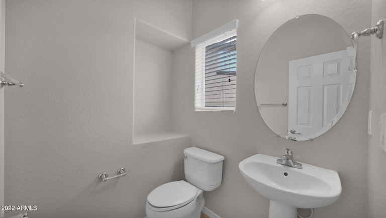 Photo 15 of 39 - 28217 N 25th Gln, Phoenix, AZ 85085