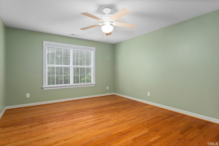 Photo 30 of 59 - 152 Rockport Ridge Way, Cary, NC 27519