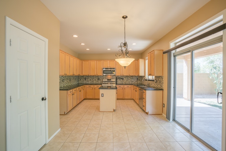 Photo 3 of 37 - 7028 W Shumway Farm Rd, Laveen, AZ 85339