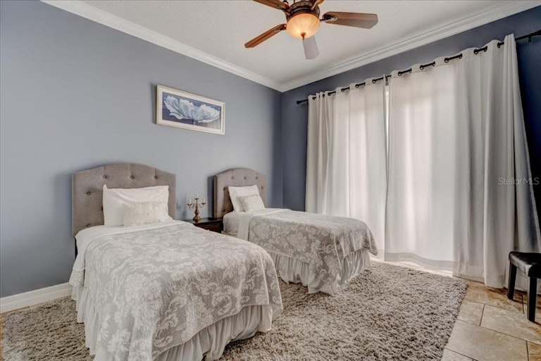 Photo 35 of 58 - 9548 W Gulf Blvd, Treasure Island, FL 33706