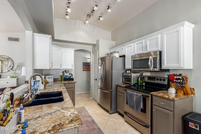 Photo 9 of 51 - 7144 E Jan Ave, Mesa, AZ 85209