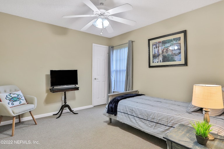 Photo 27 of 36 - 1444 Starboard Ct, Fleming Island, FL 32003