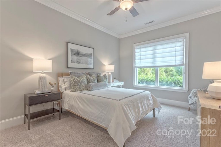 Photo 37 of 48 - 509 Lacebark Elm Ct, Matthews, NC 28104