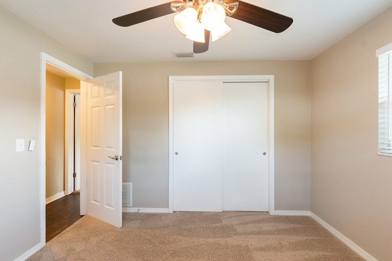 Photo 14 of 16 - 2041 McKinley St, Clearwater, FL 33765