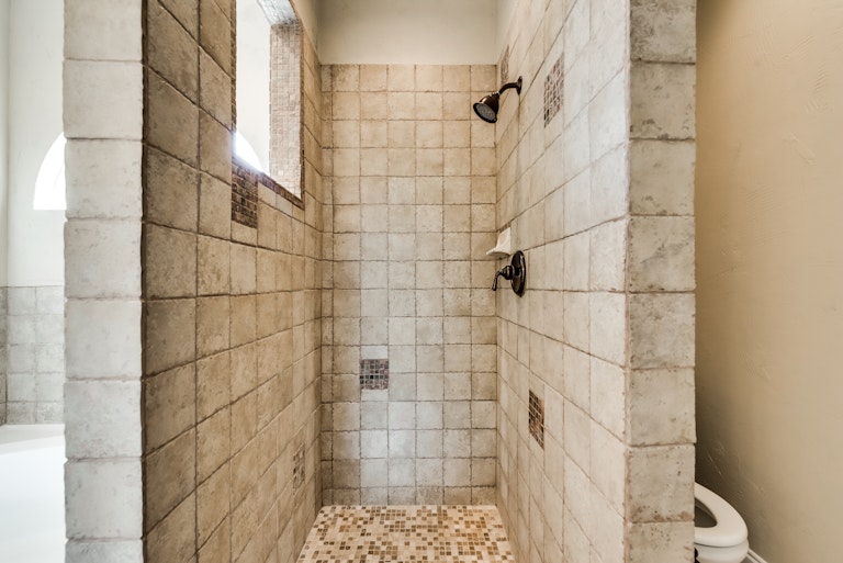 Photo 22 of 45 - 2204 Sheldon Dr, McKinney, TX 75072