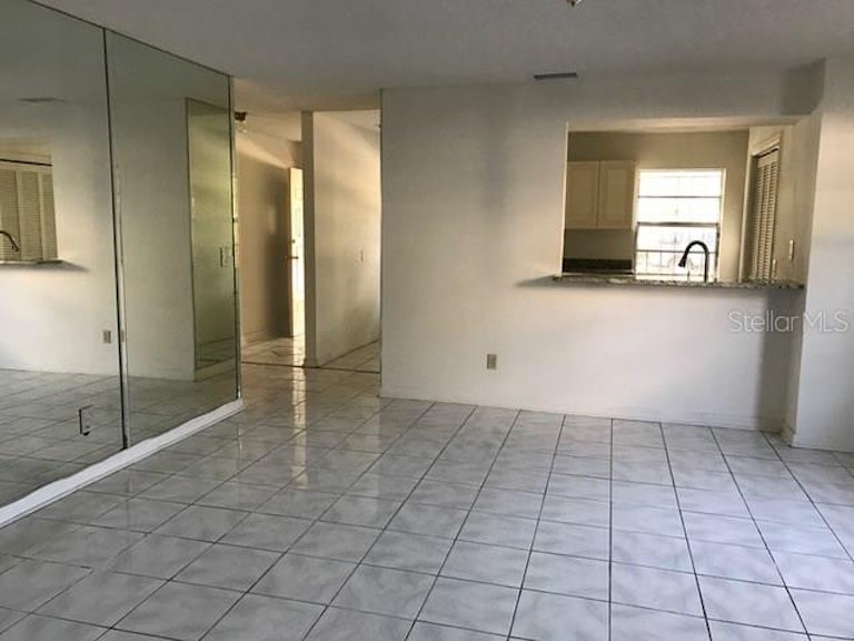 Photo 8 of 14 - 3416 E Mohawk Ave, Tampa, FL 33610