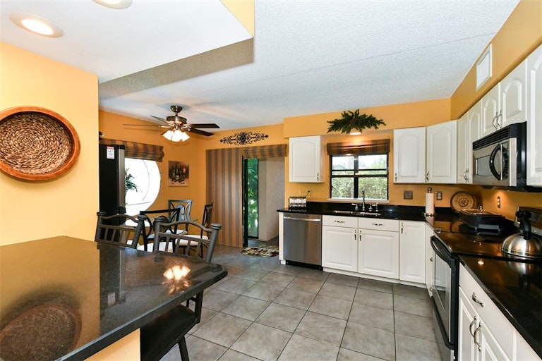 Photo 15 of 55 - 8626 54th Ave W #29, Bradenton, FL 34210