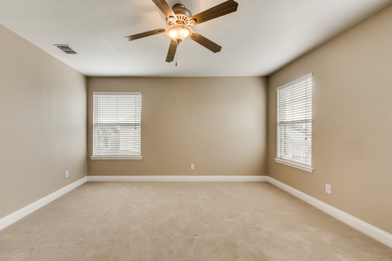 Photo 26 of 45 - 2204 Sheldon Dr, McKinney, TX 75072