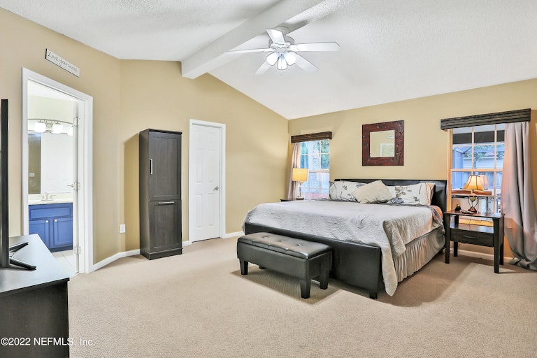 Photo 17 of 36 - 1444 Starboard Ct, Fleming Island, FL 32003