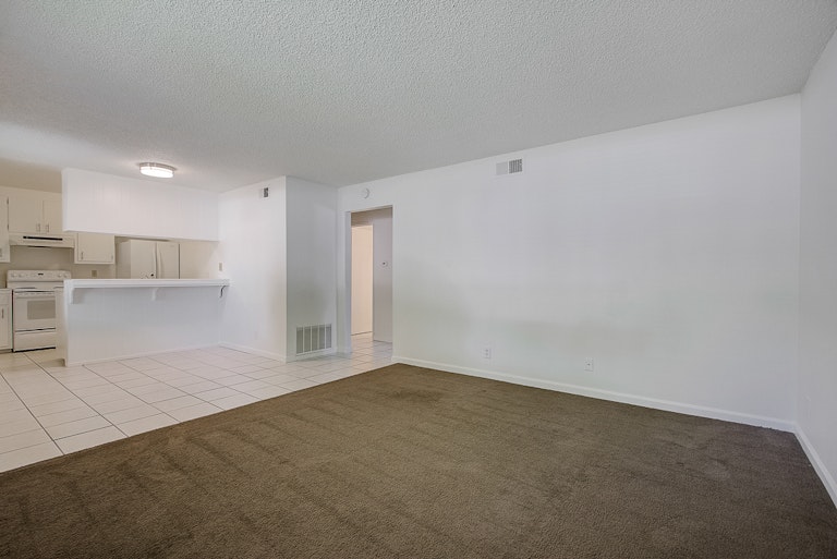 Photo 14 of 27 - 6209 Longford Dr #1, Citrus Heights, CA 95621