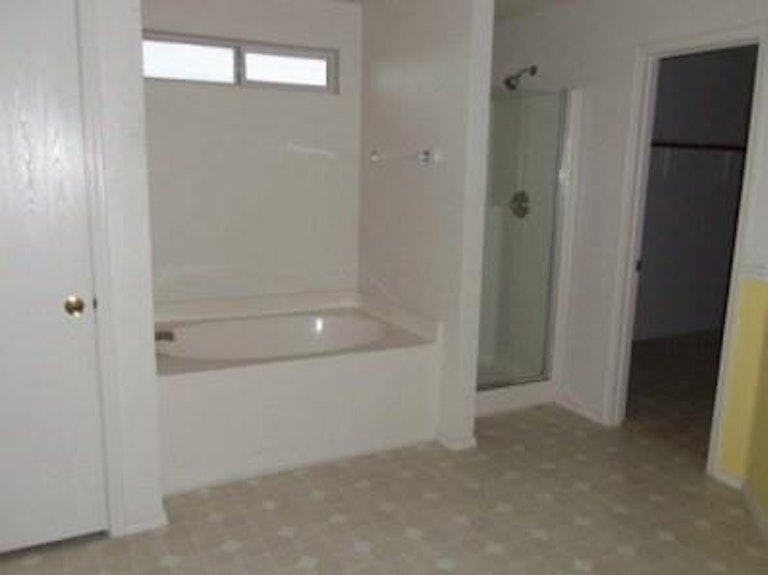 Photo 32 of 33 - 4220 Boxwood Dr, Balch Springs, TX 75180