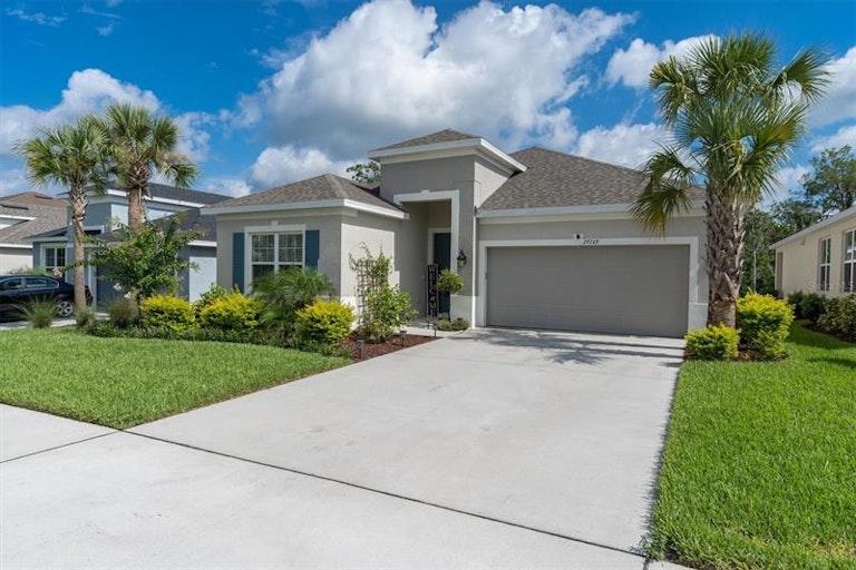 Photo 2 of 47 - 29769 Chapel Chase Dr, Wesley Chapel, FL 33545