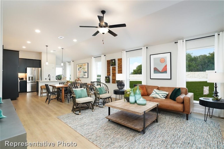 Photo 6 of 37 - 109 Billet Dr, Georgetown, TX 78626