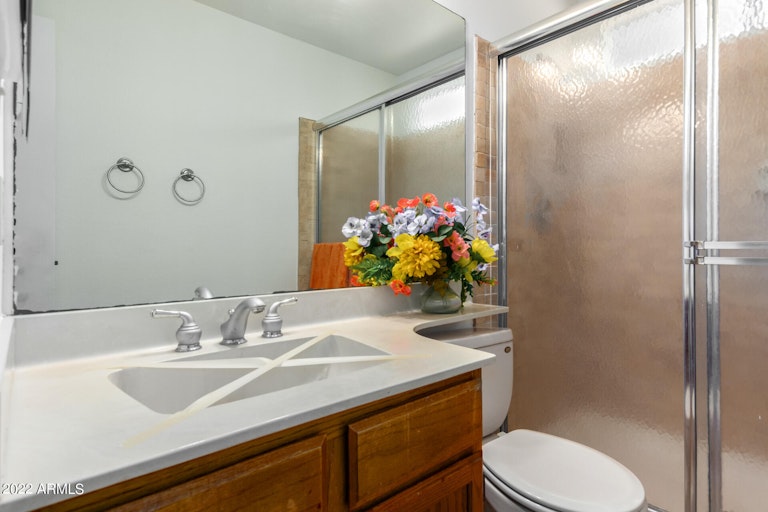 Photo 22 of 33 - 1525 E Todd Dr, Tempe, AZ 85283