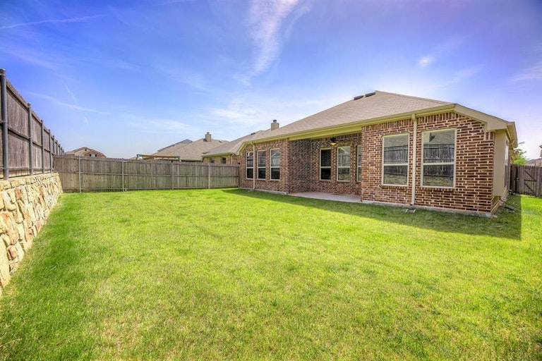 Photo 28 of 35 - 4801 Ray Roberts Dr, Frisco, TX 75036