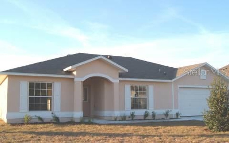 Photo 1 of 1 - 24 Farmdale Ln, Palm Coast, FL 32137