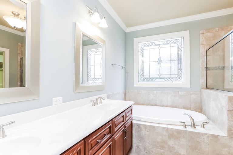 Photo 13 of 25 - 4105 Field Oak Dr, Wake Forest, NC 27587
