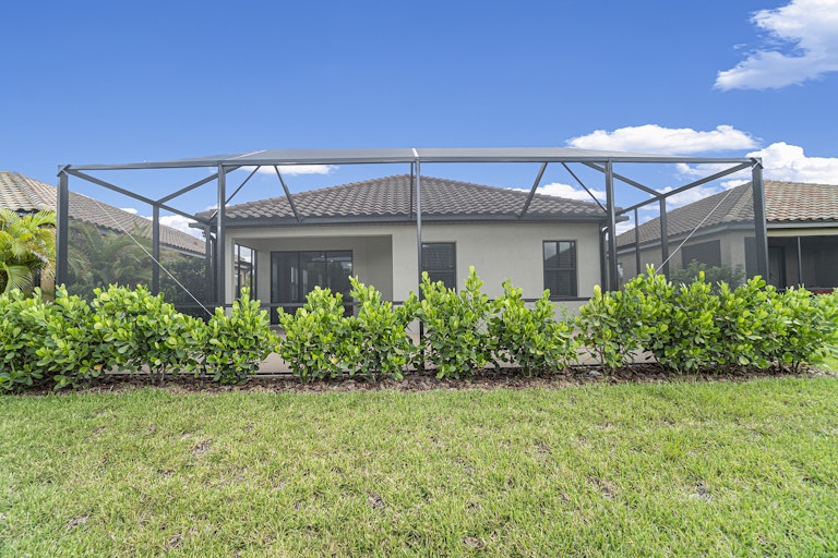 Photo 8 of 15 - 221 Marcheno Way, Nokomis, FL 34275