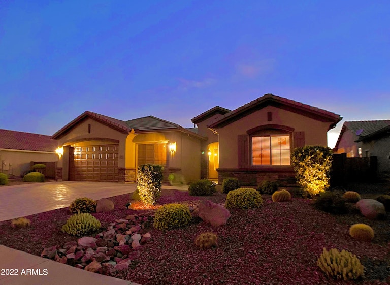 Photo 6 of 54 - 43916 N 50th Ln, New River, AZ 85087