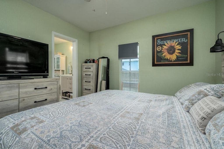Photo 12 of 30 - 1802 Lenna Ave, Seffner, FL 33584