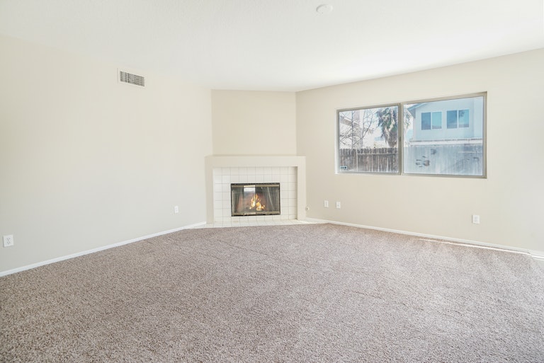 Photo 10 of 17 - 1625 Arroyo Viejo Dr, San Jacinto, CA 92583