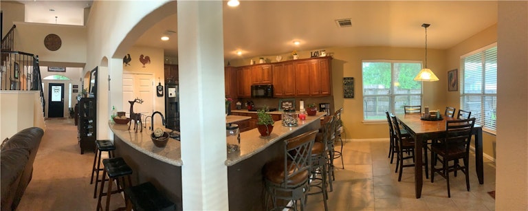 Photo 15 of 34 - 2005 Overland Dr, Leander, TX 78641