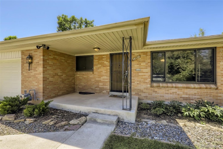 Photo 3 of 28 - 14130 E 24th Ave, Aurora, CO 80011