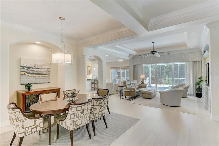 Photo 7 of 53 - 7711 Ashley Cir, Bradenton, FL 34201