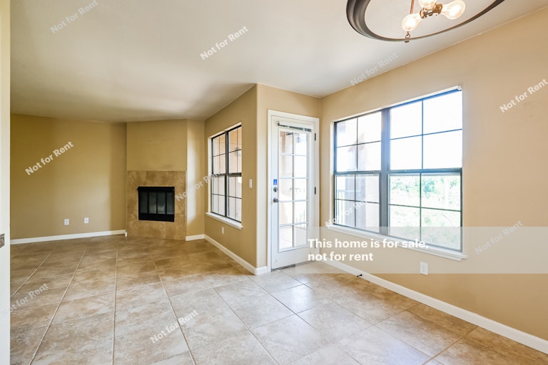 Photo 13 of 24 - 6651 N Campbell Ave #262, Tucson, AZ 85718