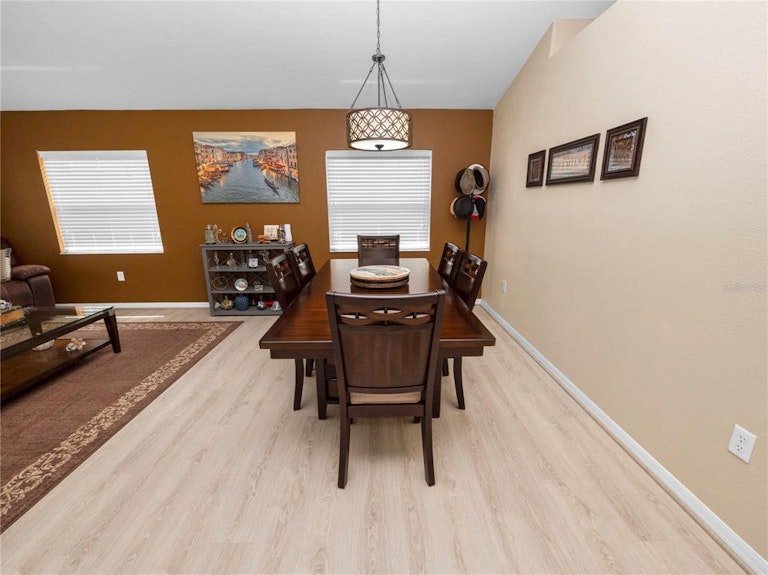 Photo 11 of 62 - 1844 Holton Rd, Lakeland, FL 33810