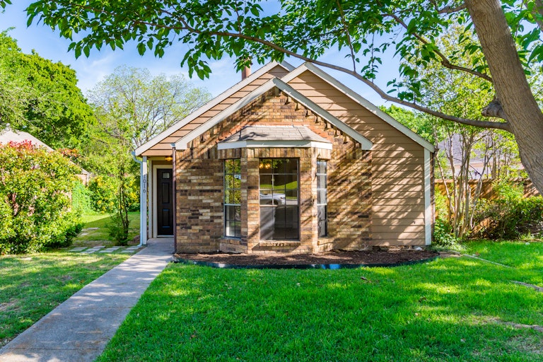 Photo 25 of 26 - 1016 Mapleleaf Ln, Coppell, TX 75019