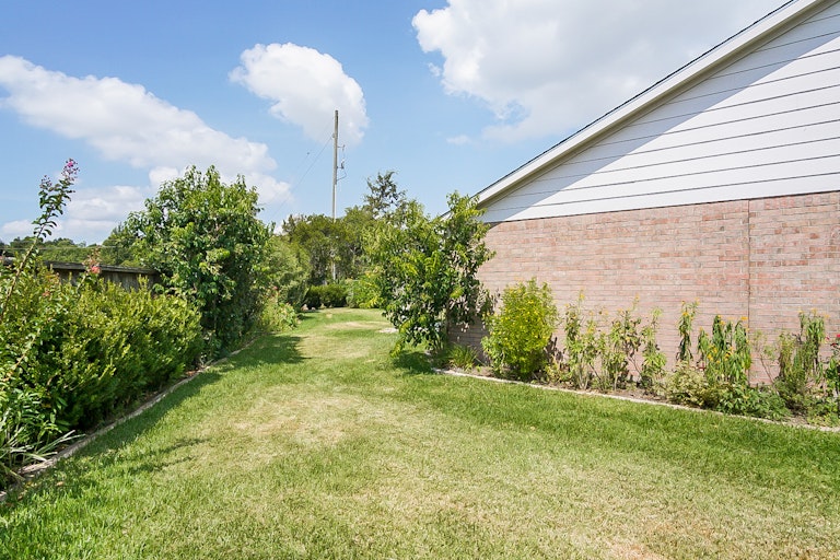 Photo 23 of 25 - 21123 Spur Ridge Ct, Richmond, TX 77406