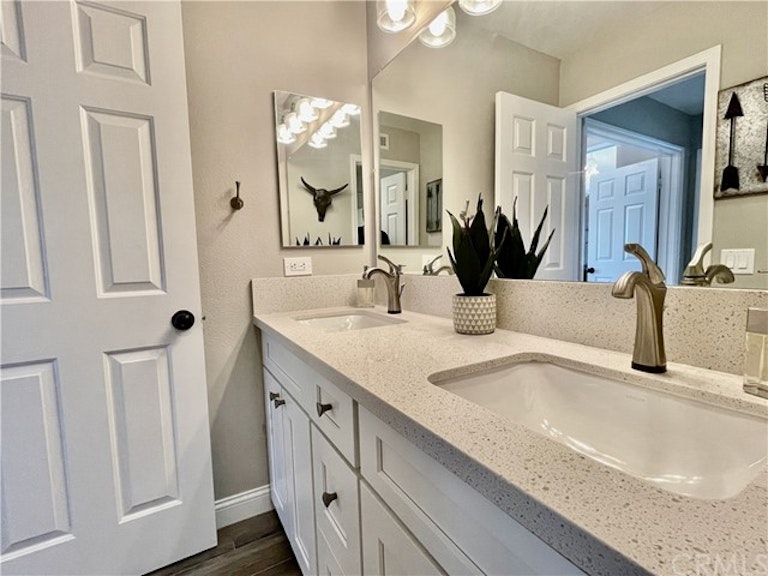 Photo 29 of 39 - 29132 Wayfarer Ct, Lake Elsinore, CA 92530