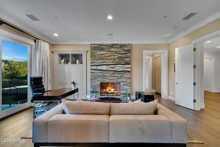 Photo 30 of 80 - 208 W Stafford Rd, Thousand Oaks, CA 91361