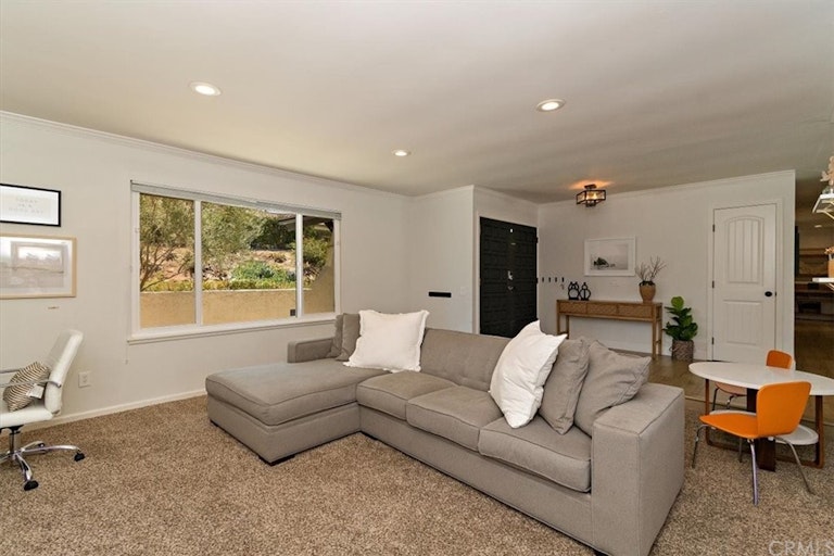 Photo 15 of 60 - 15759 Saddleback Rd, Riverside, CA 92506