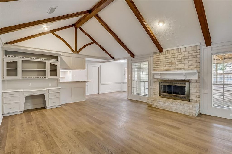 Photo 13 of 46 - 14002 Cedar Point Dr, Houston, TX 77070